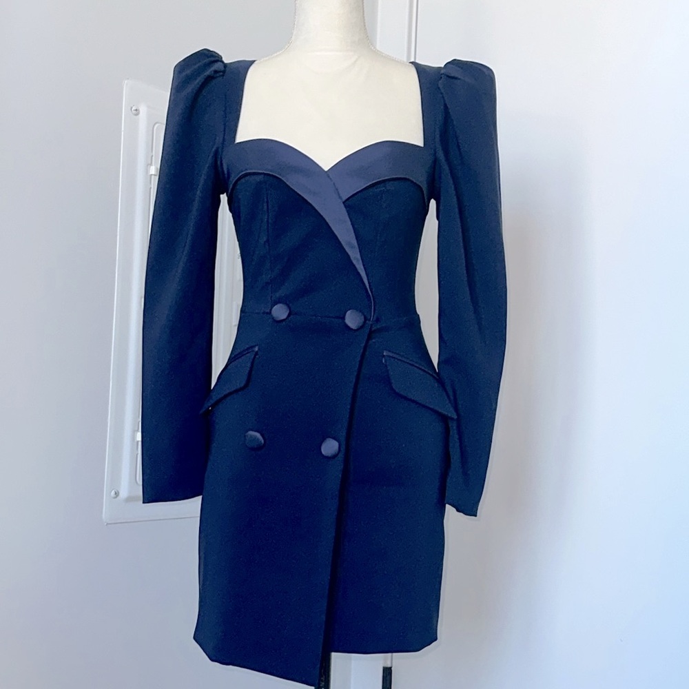 Elegant Navy Blue Dress with Puff Sleeves